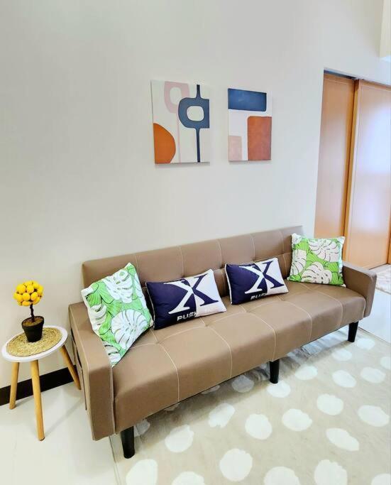 Cosy Executive 1 Bedroom Uptown Parksuites Ultra Fast Internet Manila Dış mekan fotoğraf